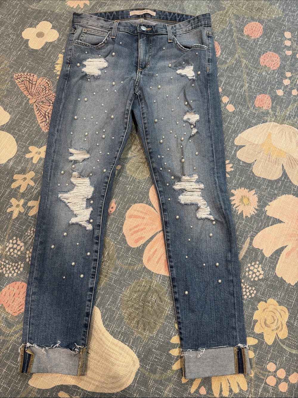 Joe’s Jeans The Smith Slouchy Ankle Pearls and Distressing Sz 27